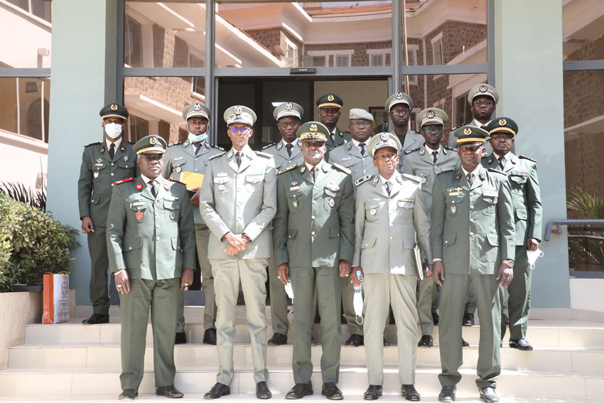 Inspection générale des Forces armées : L’IGFA en visite à la Direction générale des Douanes