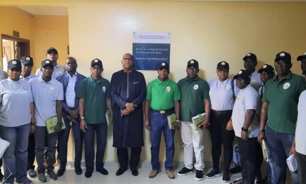 Suite de la visite d’études de la mission nigériane : Les membres de la délégation aux Enquêtes douanières