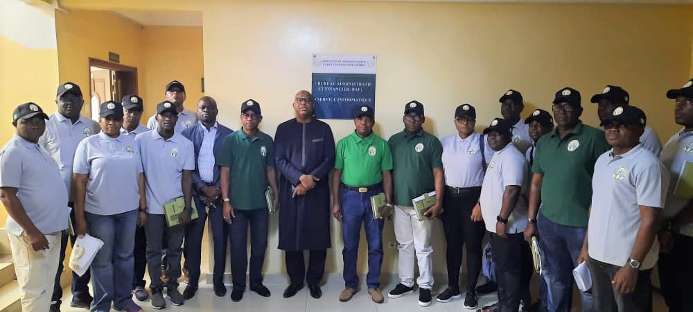 Suite de la visite d’études de la mission nigériane : Les membres de la délégation aux Enquêtes douanières