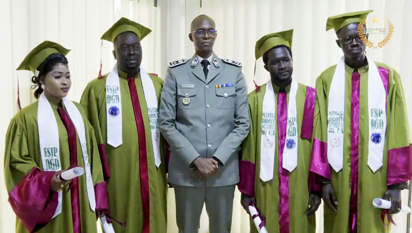 [Vidéo] Cérémonie de sortie de la première Promotion Master de Droit douanier et Droit du Commerce international
