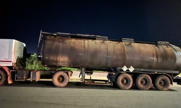 La Subdivision des Douanes de Dakar-Extérieur saisit 146 000 litres de carburant