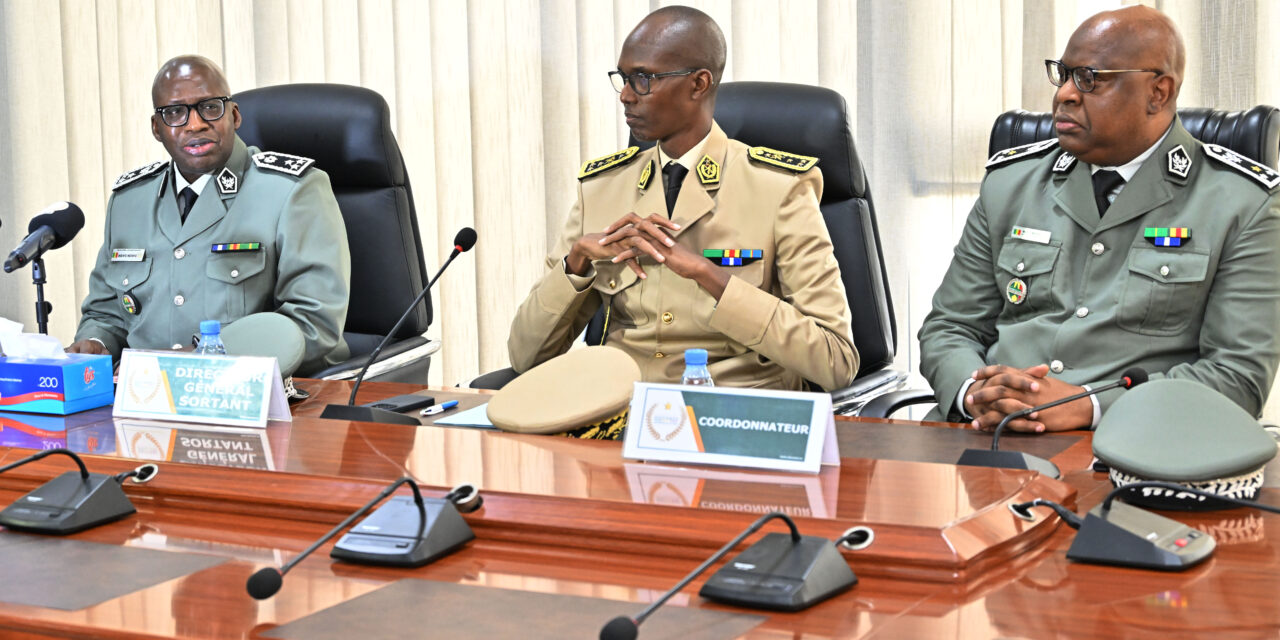 Passation de service à la Direction générale des Douanes : Le nouveau Directeur général Mbaye NDIAYE a officiellement pris fonction ￼