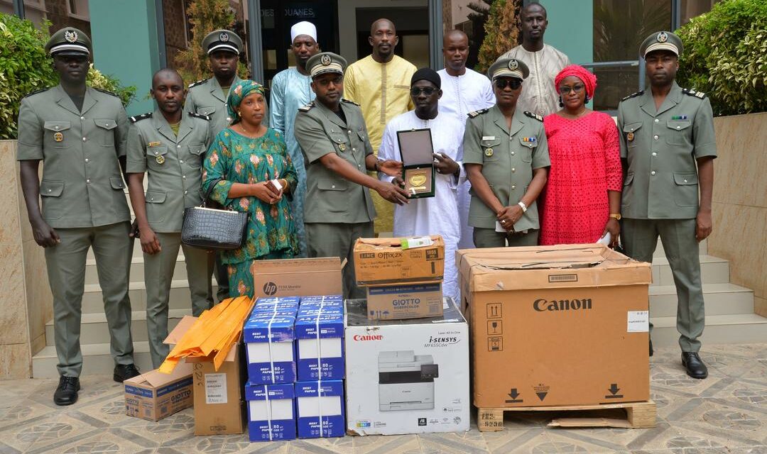 Cérémonie de remise de don à l’École Ahmadou MBACKÉ (ex KLÉBER)