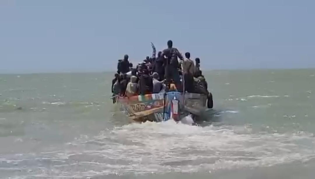 Lutte contre l’émigration clandestine : Arraisonnement, d’une pirogue remplie de clandestins
