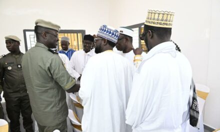 Douanes-Populations : Le Directeur général à la rencontre des populations de Karang