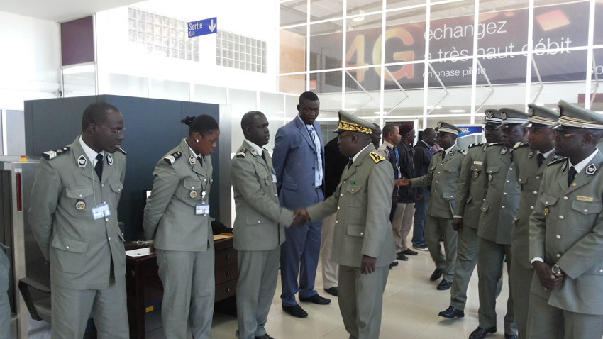 Visite du DG des Douanes sénégalaises à l’Aéroport Léopold Sédar Senghor