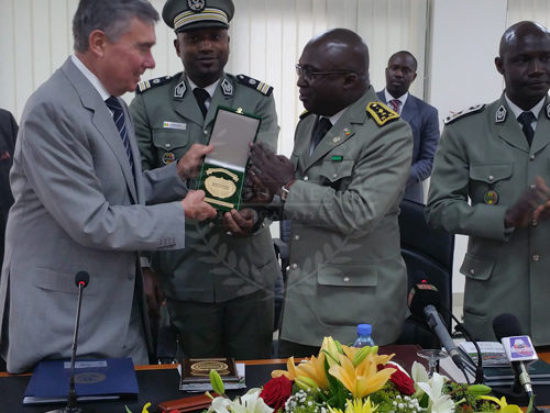 Signature d’accords de coopération douanière (Sénégal – USA)
