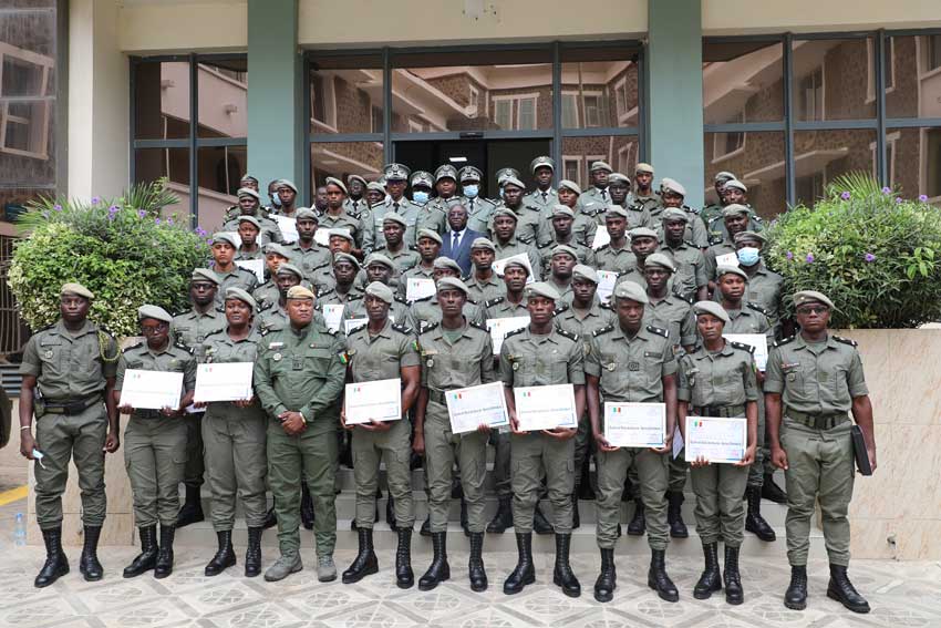 39 ème promotion Ecole des Douanes : cérémonie de remise de diplômes aux élèves sous-officiers et contrôleurs