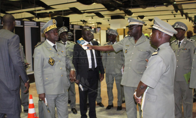 Photos de la visite des DG des Douanes et du Trésor à l’aéroport international Blaise Diagne (AIBD)