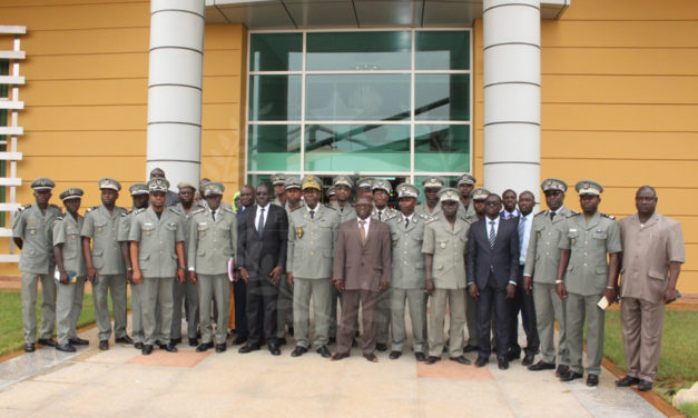 Visite des DG des Douanes et du Trésor à l’aéroport international Blaise Diagne (AIBD)