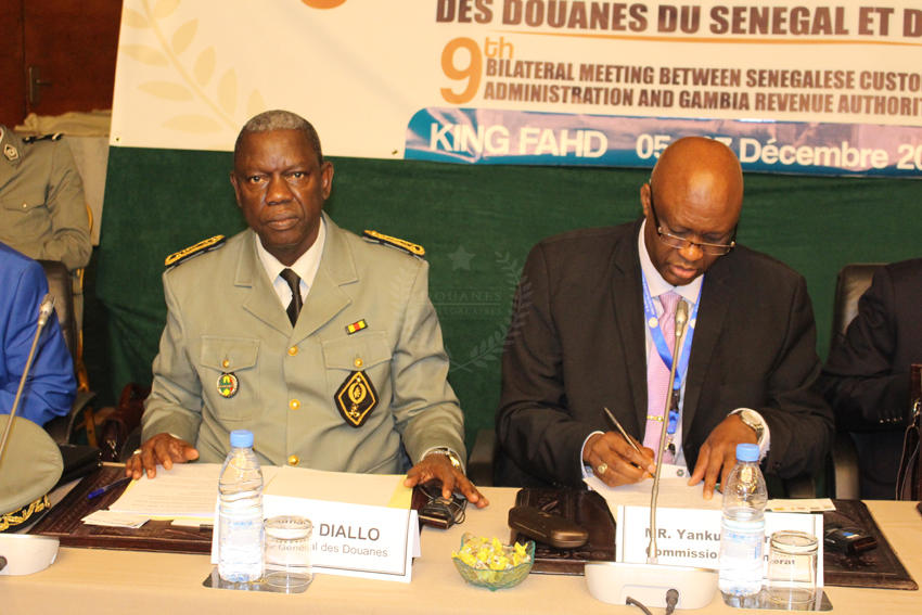9th Bilateral Meeting between Senegal and Gambia Customs’ Administrations The two Administrations pledge to remove barriers at the borders and pool their efforts