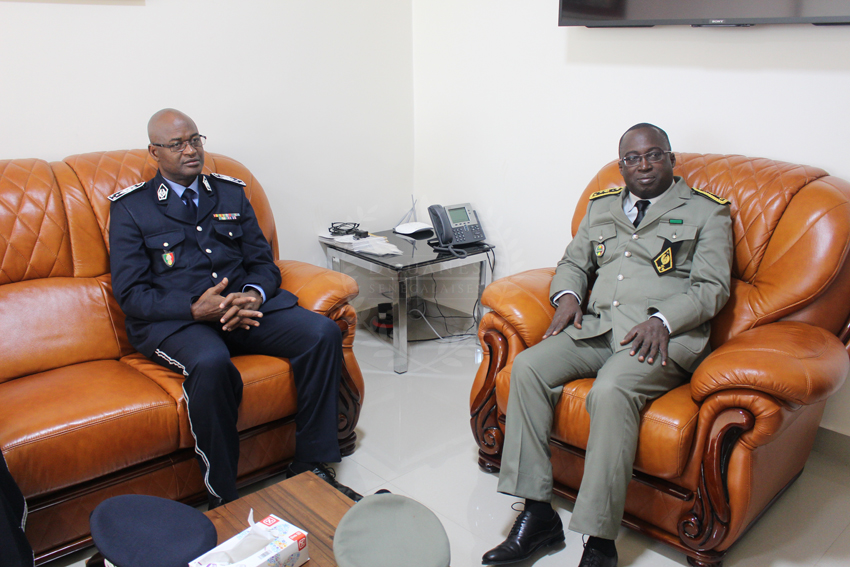 Le nouveau Directeur général de la Police en visite à la Douane