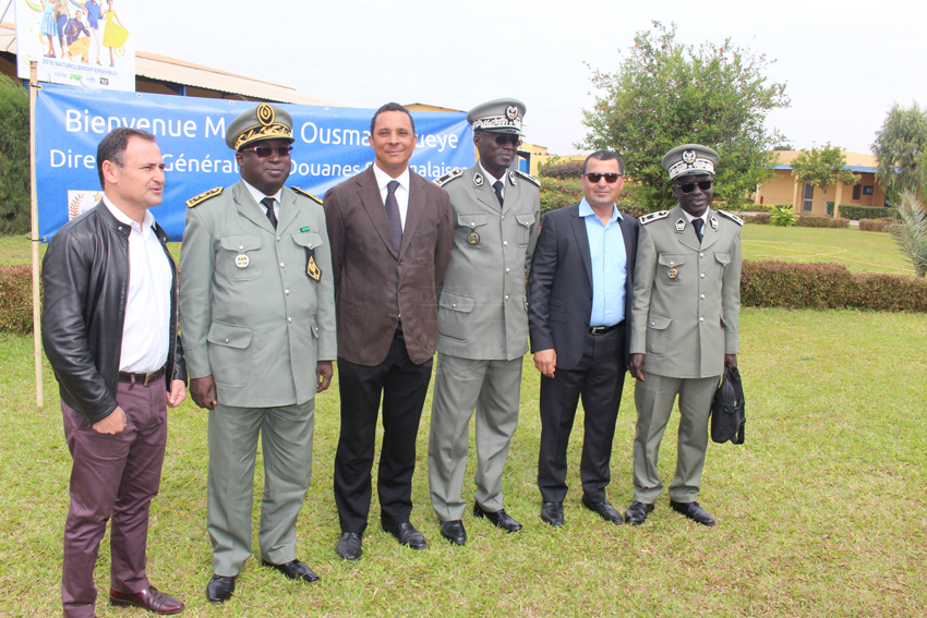 Visite du DG des Douanes Papa Ousmane Gueye à l’usine Kiréne