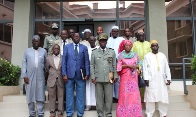 The Customs general Director received a delegation of retired customs officers