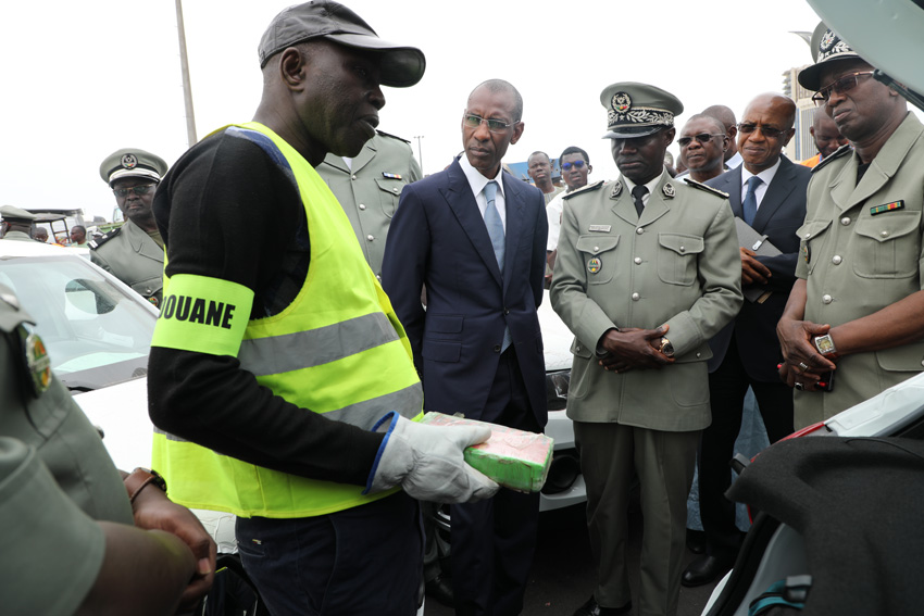 Saisies de drogue au PAD, la déclaration du ministre Abdoulaye Daouda Diallo