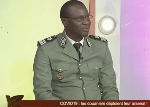 COVID-19 : Les douaniers déploient leur arsenal – Le Lt-Colonel Alpha Touré Diallo, invité de l’émission Kinkéliba