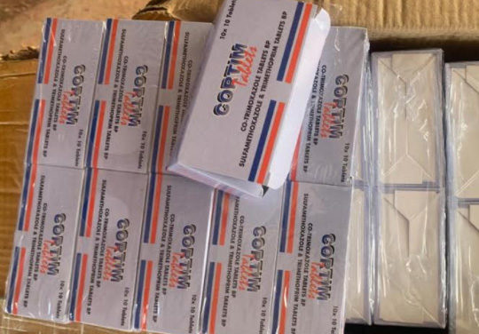 LUTTE CONTRE LE TRAFIC DE FAUX MEDICAMENTS : Un trafiquant récidiviste de faux médicaments tombe à Kaffrine avec 192 kg d’antibiotiques et de corticoïde